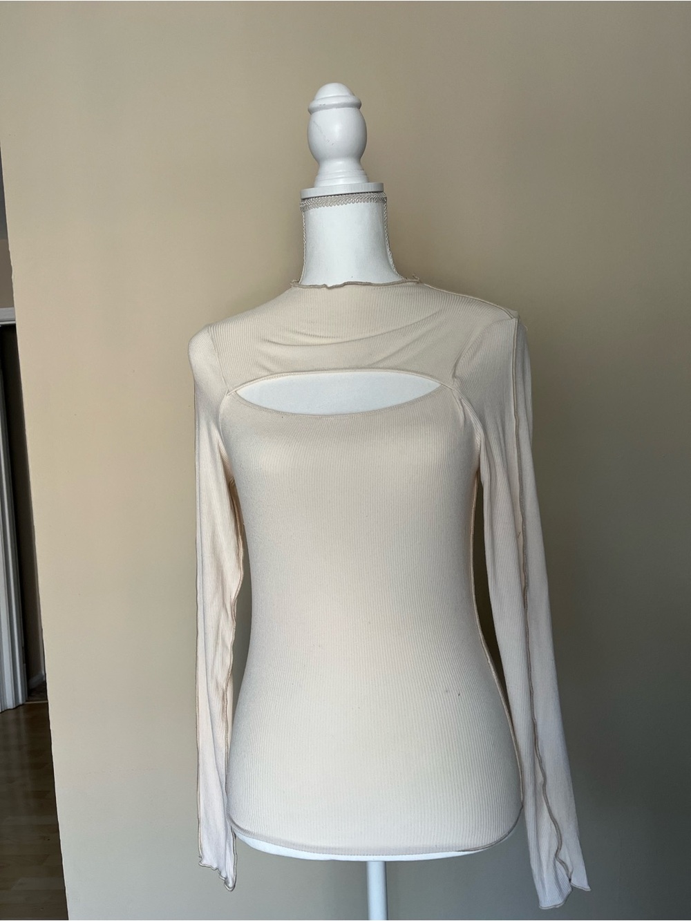 bohme Cream Ribbed Long Sleeve Top with Oval Front Cutout